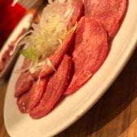 Photo taken at Yakiniku Stamina-en by しょう ね. on 3/6/2022