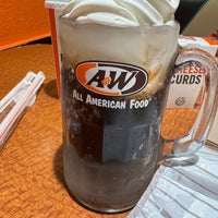 Photo prise au A&amp;amp;W Restaurant par Dr. E.N. S. le4/27/2024