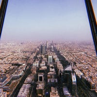 Photo taken at Kingdom Tower Skybridge by Anoud on 5/17/2021