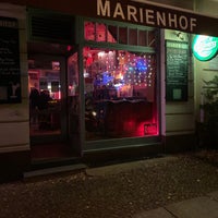 รูปภาพถ่ายที่ Café / Bar Marienhof โดย Miguel P. เมื่อ 11/27/2021