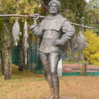 Photo taken at Зеленогорский парк культуры и отдыха by Artntone -. on 9/25/2021