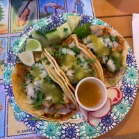 1/29/2019 tarihinde Phil L.ziyaretçi tarafından Tacos El Chilango'de çekilen fotoğraf