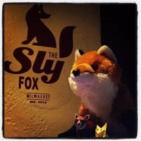 Das Foto wurde bei THE SLY FOX von Danny S. am 11/17/2012 aufgenommen