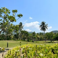 Foto diambil di Phuket Arcadia Resort &amp;amp; Spa oleh Rawan📍 pada 3/11/2023