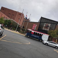 Photo taken at Budweiser Beer School by Shayla C. on 9/22/2018