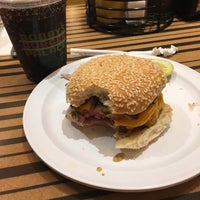 5/29/2017에 Alex G.님이 Bobby&amp;#39;s Burger Palace에서 찍은 사진