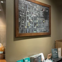 Photo taken at Starbucks by Rice5515 on 1/21/2022