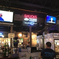 Photo taken at Shucks Fish House &amp;amp; Oyster Bar by Hec T. on 9/15/2017