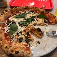 2/6/2020 tarihinde Stefania C.ziyaretçi tarafından Del Popolo Pizza'de çekilen fotoğraf
