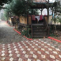 รูปภาพถ่ายที่ Beypazari Çeşmeli Bağ Tesisi โดย Felicia T. เมื่อ 11/30/2019