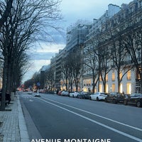 Photo taken at Avenue Montaigne by Reham on 2/21/2024