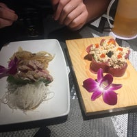 รูปภาพถ่ายที่ Ichiba Sushi Vietnam โดย Julia E. เมื่อ 11/13/2017