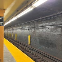 Photo taken at MTA Subway - Vernon Blvd/Jackson Ave (7) by HPY48 on 9/26/2023