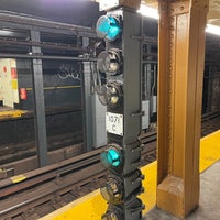 Photo taken at MTA Subway - Vernon Blvd/Jackson Ave (7) by HPY48 on 6/26/2023