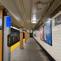 Photo taken at MTA Subway - Vernon Blvd/Jackson Ave (7) by HPY48 on 10/16/2023