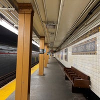 Photo taken at MTA Subway - Vernon Blvd/Jackson Ave (7) by HPY48 on 6/28/2023