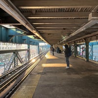 Photo taken at MTA Subway - Queensboro Plaza (7/N/W) by HPY48 on 2/26/2023