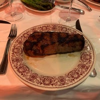 Das Foto wurde bei Sparks Steak House von HPY48 am 3/8/2024 aufgenommen