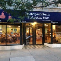 รูปภาพถ่ายที่ Independent Spirits, Inc. โดย Independent S. เมื่อ 8/4/2013