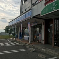 Photo taken at ローソン 松本新村店 by 由美 か. on 7/24/2016