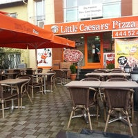 Photo taken at Little Caesars Pizza by Ömer Ç. on 3/23/2013