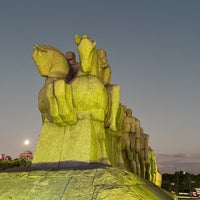 Photo taken at Monumento às Bandeiras by Adriana W. on 5/15/2022