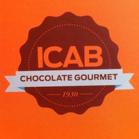 Photo taken at Icab Chocolate Gourmet by Adriana W. on 5/2/2013