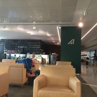 Photo taken at Alitalia Freccia Alata Lounge &amp;quot;Bramante&amp;quot; by Riccardo T. on 7/26/2017