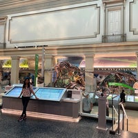 Photo taken at Dinosaurs/Hall of Paleobiology Exhibit by Varshith A. on 8/29/2022