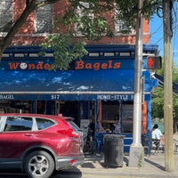 Photo taken at Wonder Bagels by Varshith A. on 7/26/2022