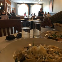 7/25/2019에 Varshith A.님이 Twisted Willow Restaurant에서 찍은 사진