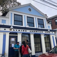 Foto tirada no(a) Bayside American Cafe por Varshith A. em 10/12/2020