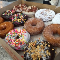 5/4/2015にBebe L.がDuck Donutsで撮った写真