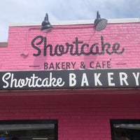 Foto tomada en Shortcake Bakery  por David H. el 6/27/2020