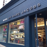 Photo taken at Marc Jacobs - Closed by Pacificus K. on 12/28/2013