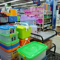 Review Diamond Supermarket