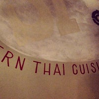 Снимок сделан в SPIN Modern Thai Cuisine пользователем marshall w. 6/14/2013