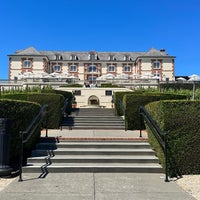 Photo taken at Domaine Carneros by Levent ö. on 5/11/2024