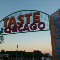 Photo taken at Taste Of Chicago Cooking Corner by Elise on 7/12/2013