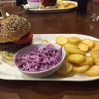 Foto scattata a Burger Bisztró da Ádám M. il 2/3/2015