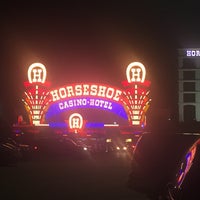 Foto scattata a Horseshoe Casino and Hotel da Natasha M. il 7/15/2017