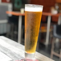 Photo taken at BOULEVARD - Craft Beers By Archipelago by Omprakash R. on 3/24/2018