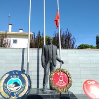 Foto scattata a Kula Kent Meydanı da Yiğit il 11/10/2019