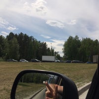 Photo taken at Кольцо Серафимы Дерябиной — Объездная дорога by Павел Г. on 6/4/2016