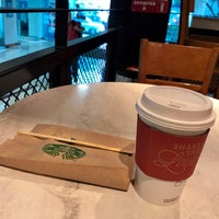 Photo taken at Starbucks by Mónica H. on 4/11/2019