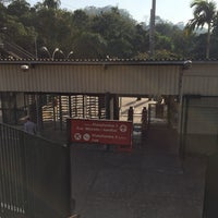 Photo taken at Estação Vila Clarice (CPTM) by Eduardo P. on 8/12/2017