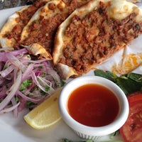 Das Foto wurde bei Istanbul Turkish Cuisine von Merve İ. am 10/30/2014 aufgenommen