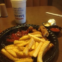 Photo taken at Zaxby&amp;#39;s Chicken Fingers &amp;amp; Buffalo Wings by Andrew M. on 1/31/2014