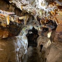 Foto tirada no(a) Ohio Caverns por Sam D. em 5/6/2023