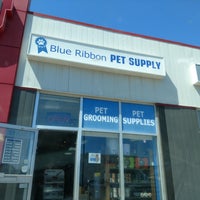Photo taken at Blue Ribbon Pet Supply by Garry E. on 6/8/2019